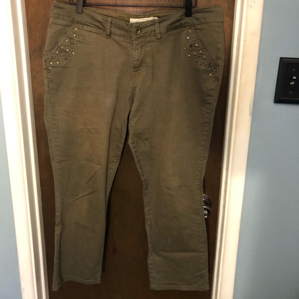 Army green Torrid pants, size 16.